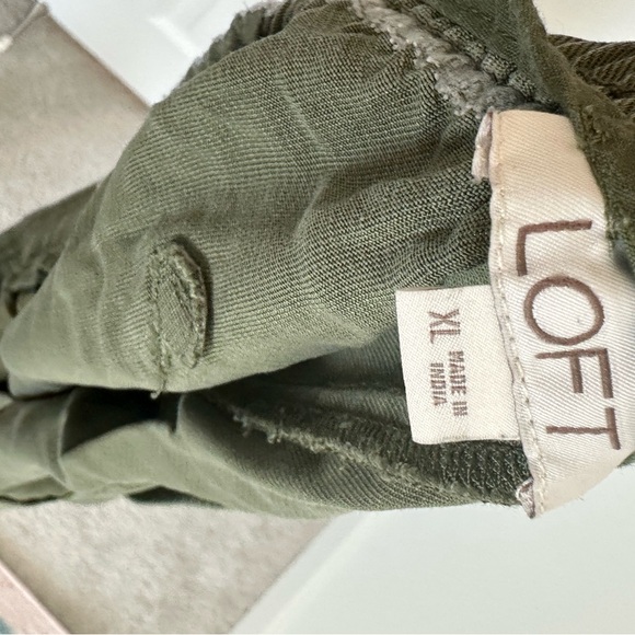 LOFT Drawstring Shorts - Picture 5 of 6